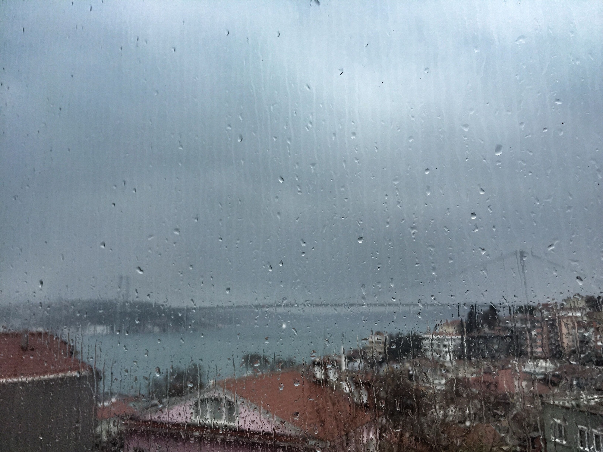 İSTANBUL İÇİN SAĞANAK YAĞIŞ UYARISI