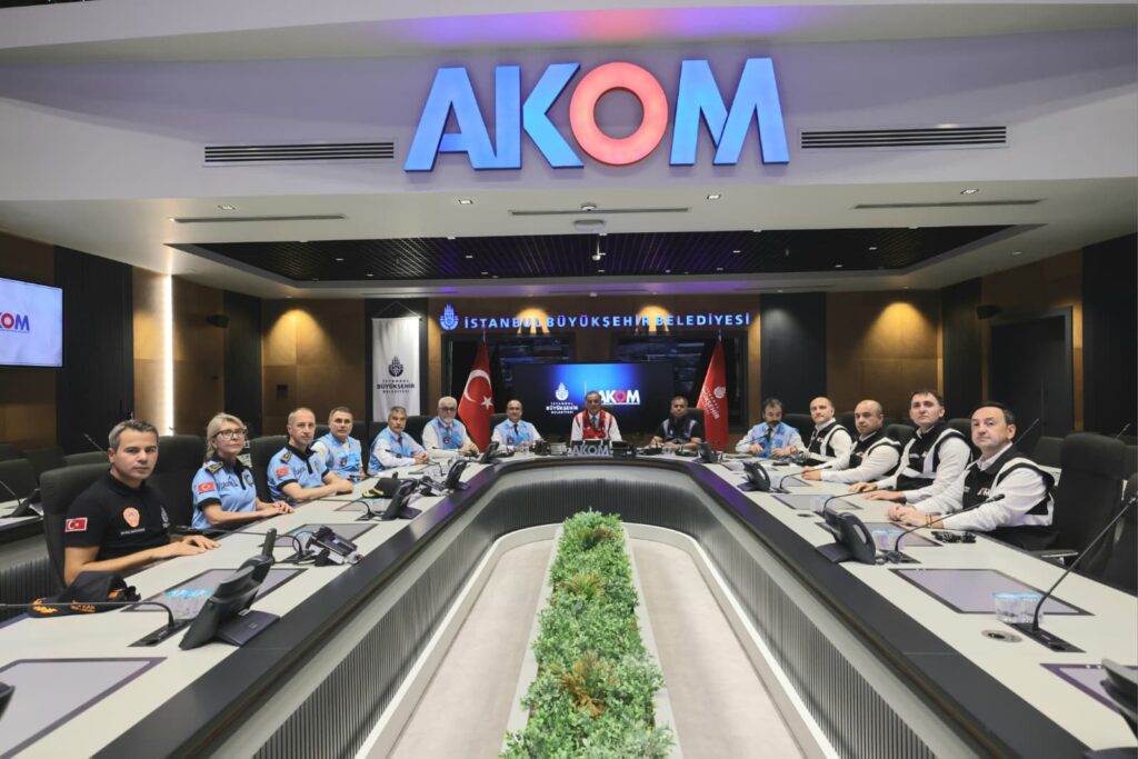 BİN 500 İBB ÇALIŞANI AFET ÖNCESİ EĞİTİMİNİ TAMAMLADI BİN 500 İBB ÇALIŞANI AFET ÖNCESİ EĞİTİMİNİ TAMAMLADI