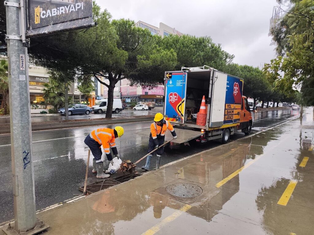 İSTANBUL’DA KUVVETLİ YAĞIŞLAR DEVAM EDECEK