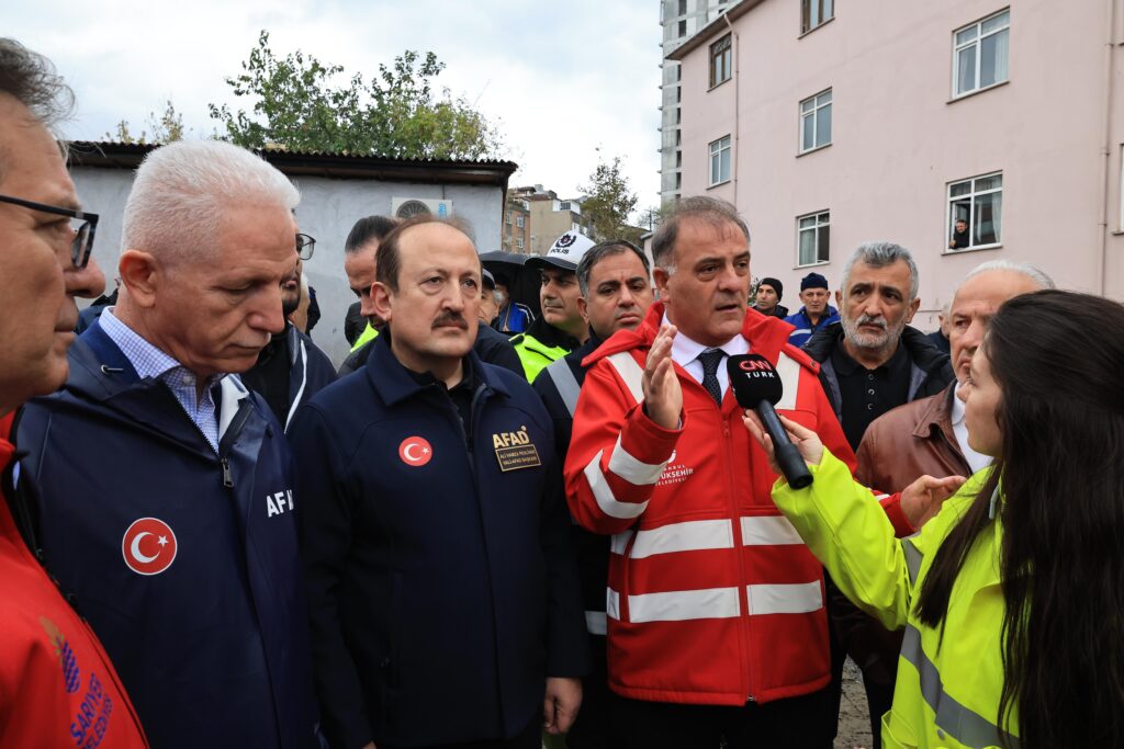 İBB BAŞKANVEKİLİ NURİ ASLAN: “SÜREKLİ SAHADAYIZ”